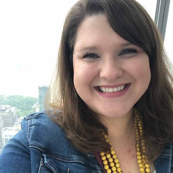 Meet your Posher, Carolyn - Picture 6 of 7